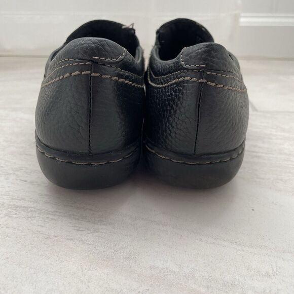 Clarks Ashland Effie Black Leather Slip On Loafer - Picture 5 of 7